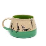 Keramik Tasse mit Ameisen (dunkelgrün/hellgrün) 0,4 L