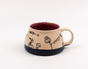 Keramik Tasse mit Ameisen (schwarz/lila) 0,4 L