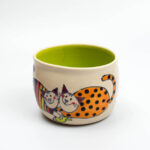 Lässige Keramik Tasse / Becher lime Katze mit Fisch