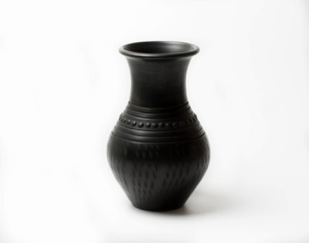Vase aus schwarz geräucherter Keramik 20 cm