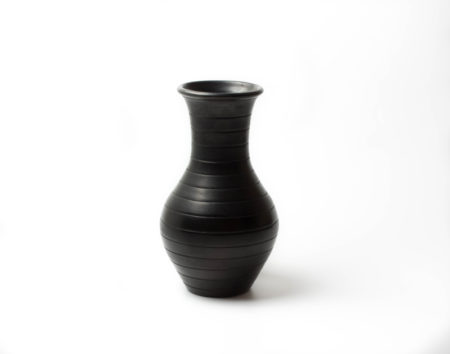 Vase aus schwarz geräucherter Keramik 22 cm