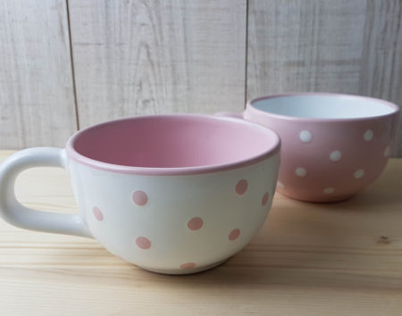 Keramik Jumbo Teetasse rosa mit Punkten (0,5 L)