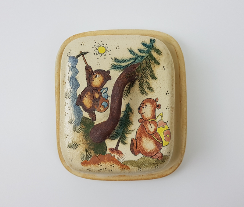 Keramik Butterdose mit Märchen (Bären Wandern) Muster